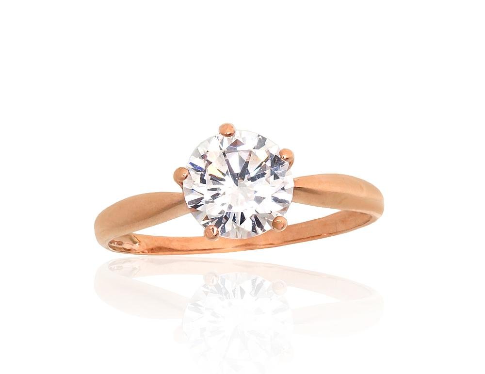 Gold ring with Zirkons