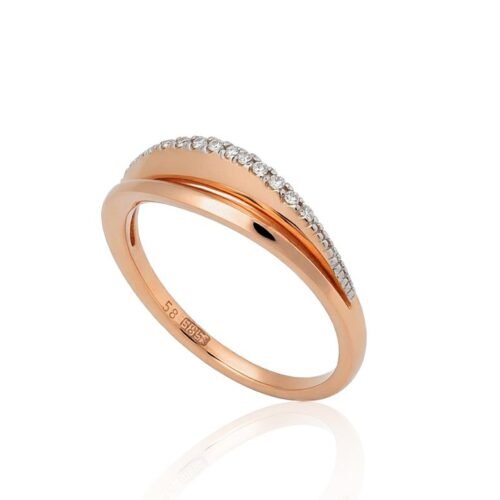 Alternative view of Gold ring with Diamonds