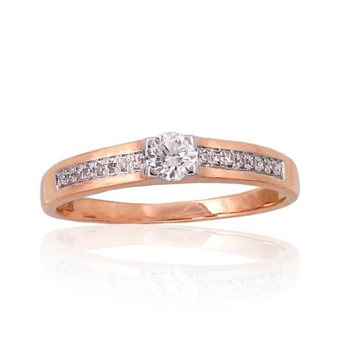 Gold ring with Diamonds