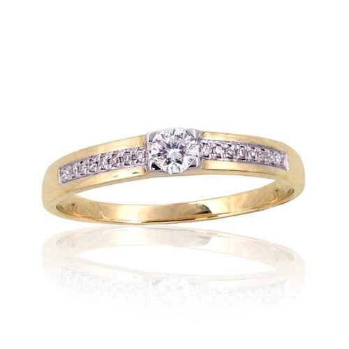 Gold ring with Diamonds
