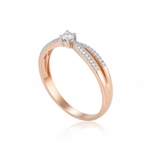 Alternative view of Gold ring with Diamonds