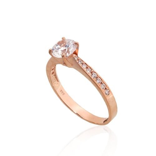 Alternative view of Gold ring with Zirkons