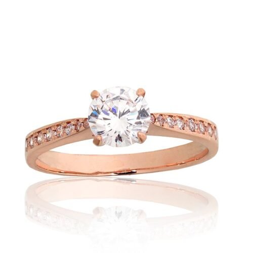 Gold ring with Zirkons