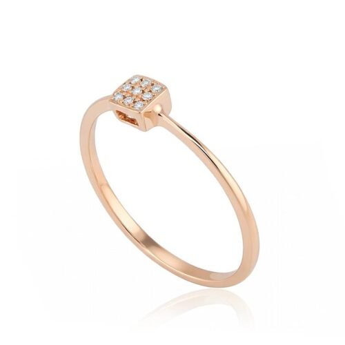 Alternative view of Gold ring with Diamonds