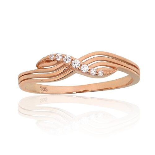 Gold ring with Zirkons