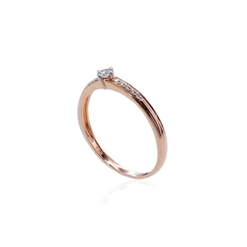 Alternative view of Gold ring with Diamonds