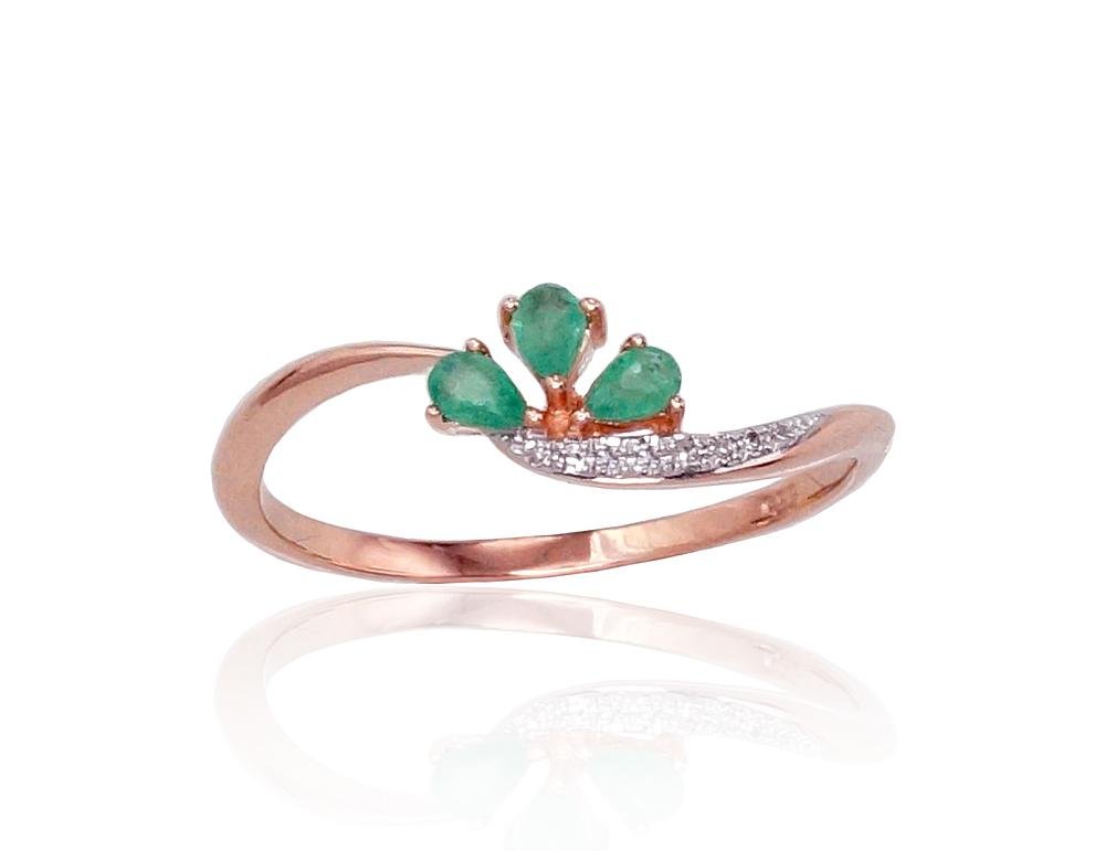 Gold ring with Diamonds , Emerald