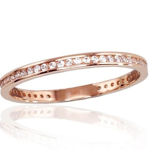 Gold ring with Zirkons
