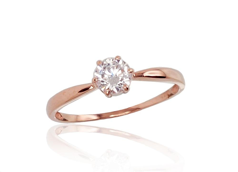 Gold ring with Zirkons
