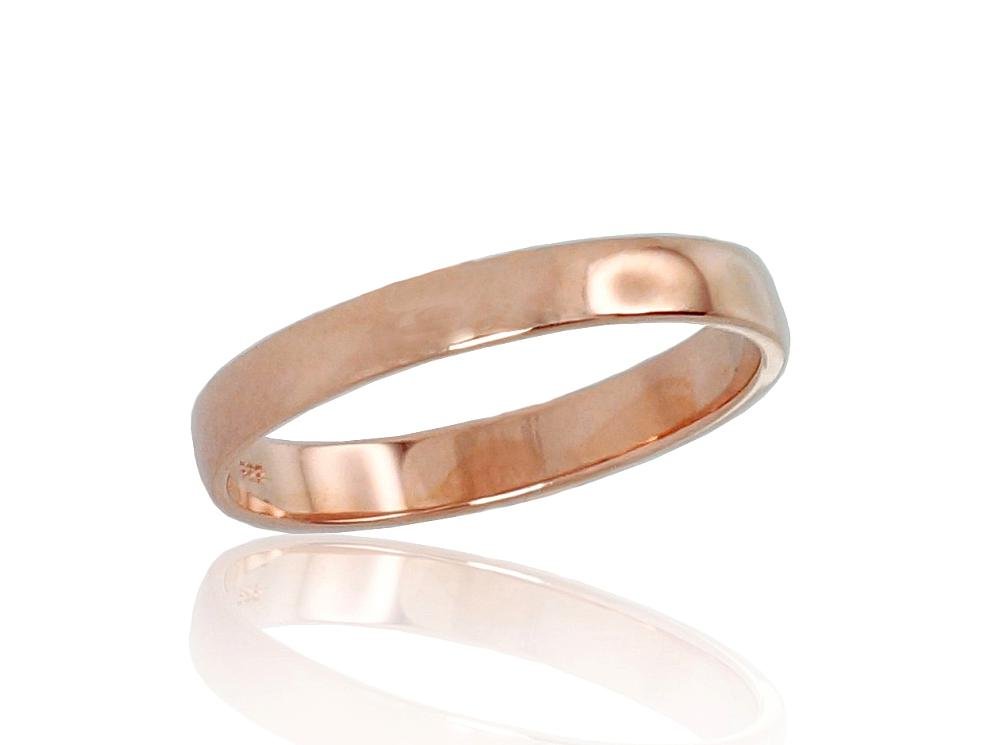 Gold wedding ring