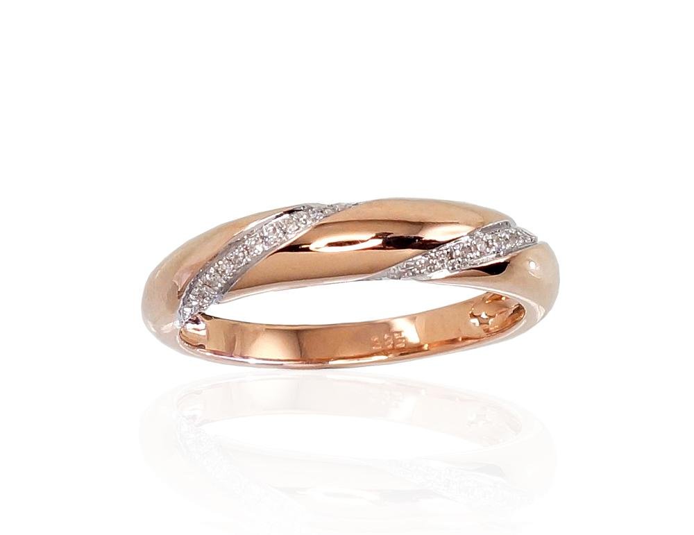 Gold ring with Diamonds