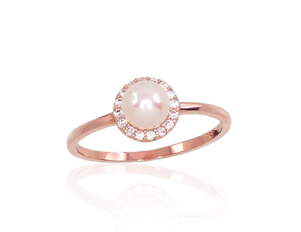 Gold ring with Zirkons , Fresh-water Pearl