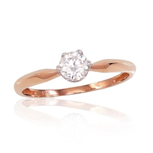 Gold ring with Zirkons