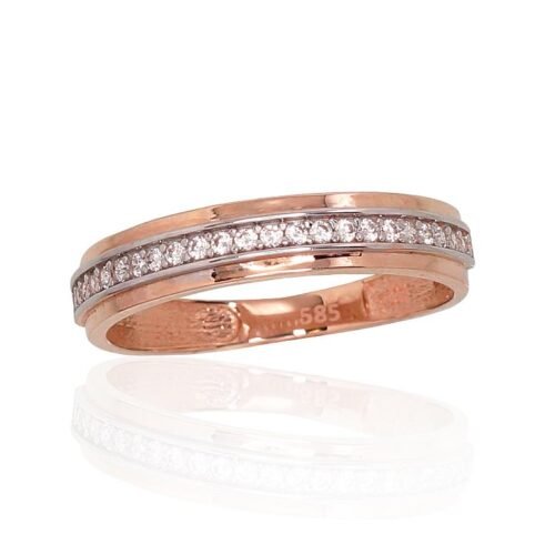 Gold ring with Zirkons