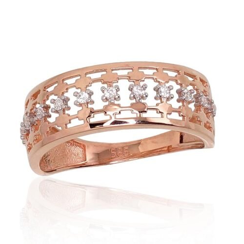 Gold ring with Zirkons