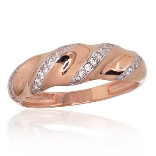 Gold ring with Zirkons