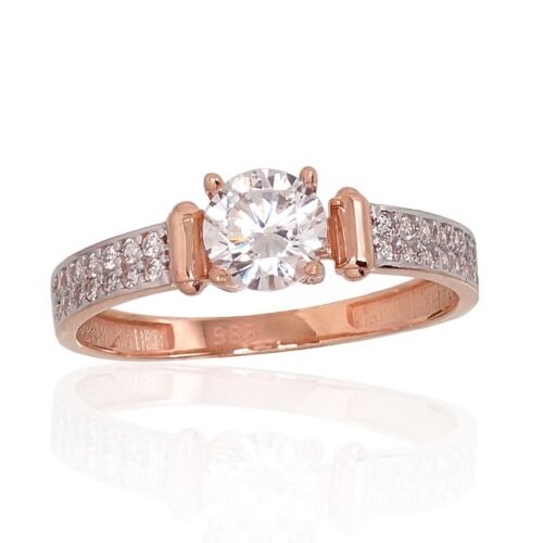 Gold ring with Zirkons