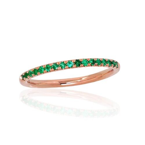 Gold ring with Emerald