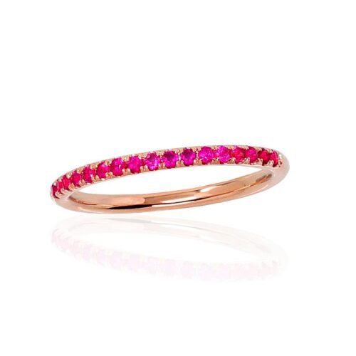Gold ring with Ruby