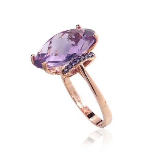 Alternative view of Gold ring with Zirkons , Amethyst