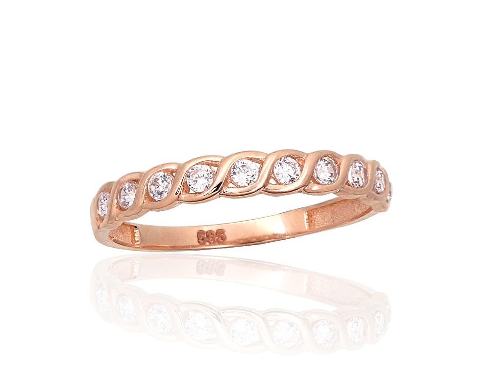 Gold ring with Zirkons