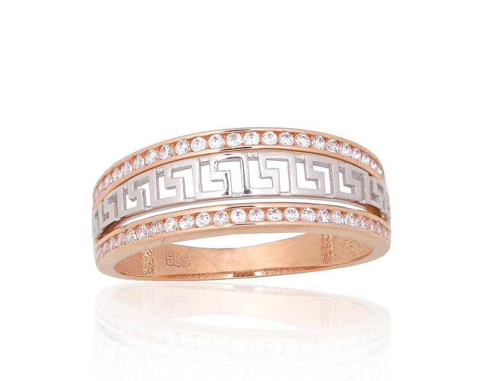 Gold ring with Zirkons