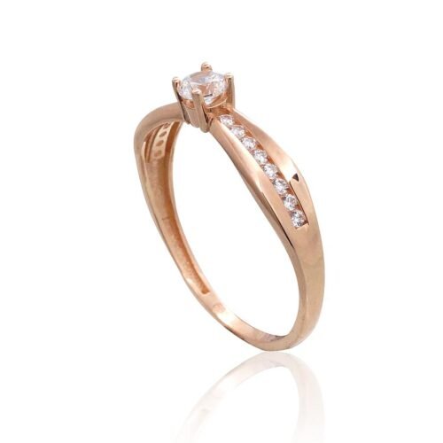 Alternative view of Gold ring with Zirkons