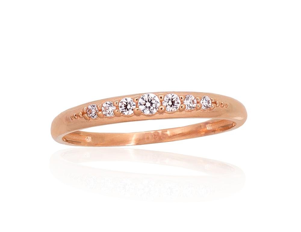 Gold ring with Zirkons