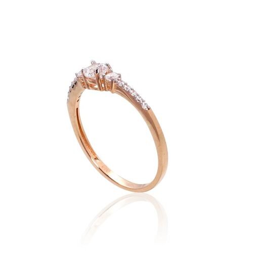 Alternative view of Gold ring with Zirkons