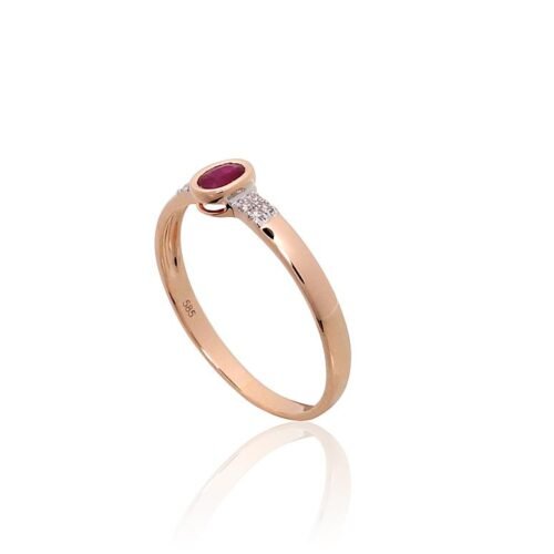 Alternative view of Gold ring with Diamonds , Ruby