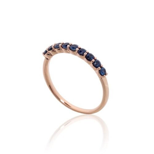 Alternative view of Gold ring with Sapphire