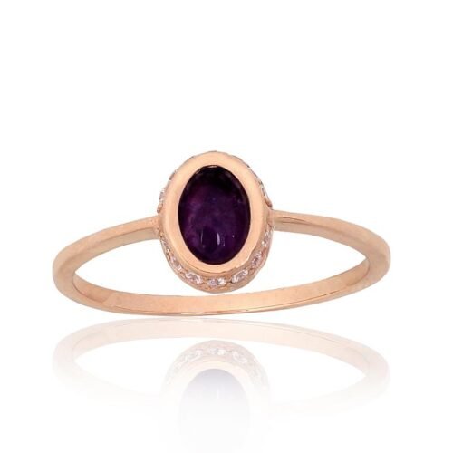 Gold ring with Zirkons , Amethyst