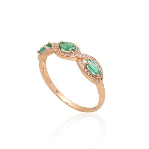Alternative view of Gold ring with Diamonds , Emerald