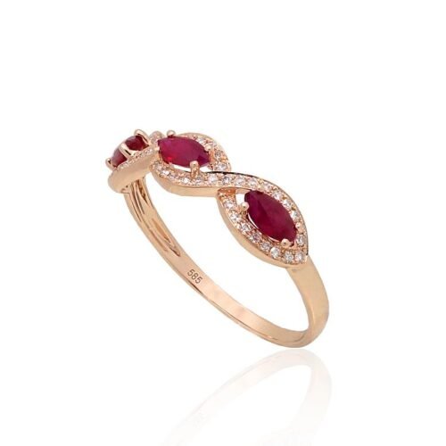 Alternative view of Gold ring with Diamonds , Ruby
