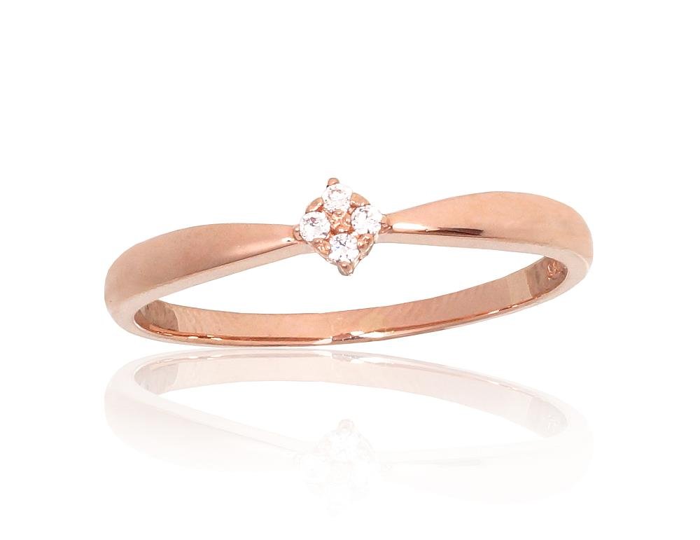 Gold ring with Zirkons