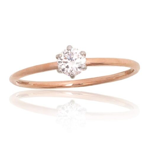 Gold ring with Zirkons