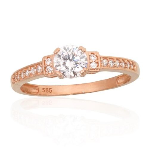 Gold ring with Zirkons