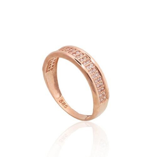 Alternative view of Gold ring with Zirkons