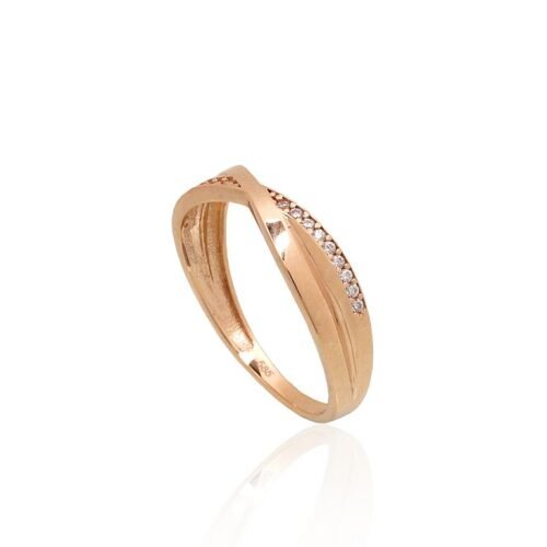 Alternative view of Gold ring with Zirkons