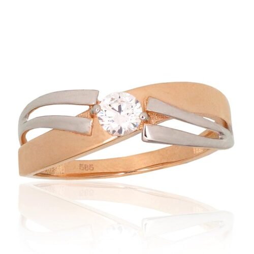 Gold ring with Zirkons