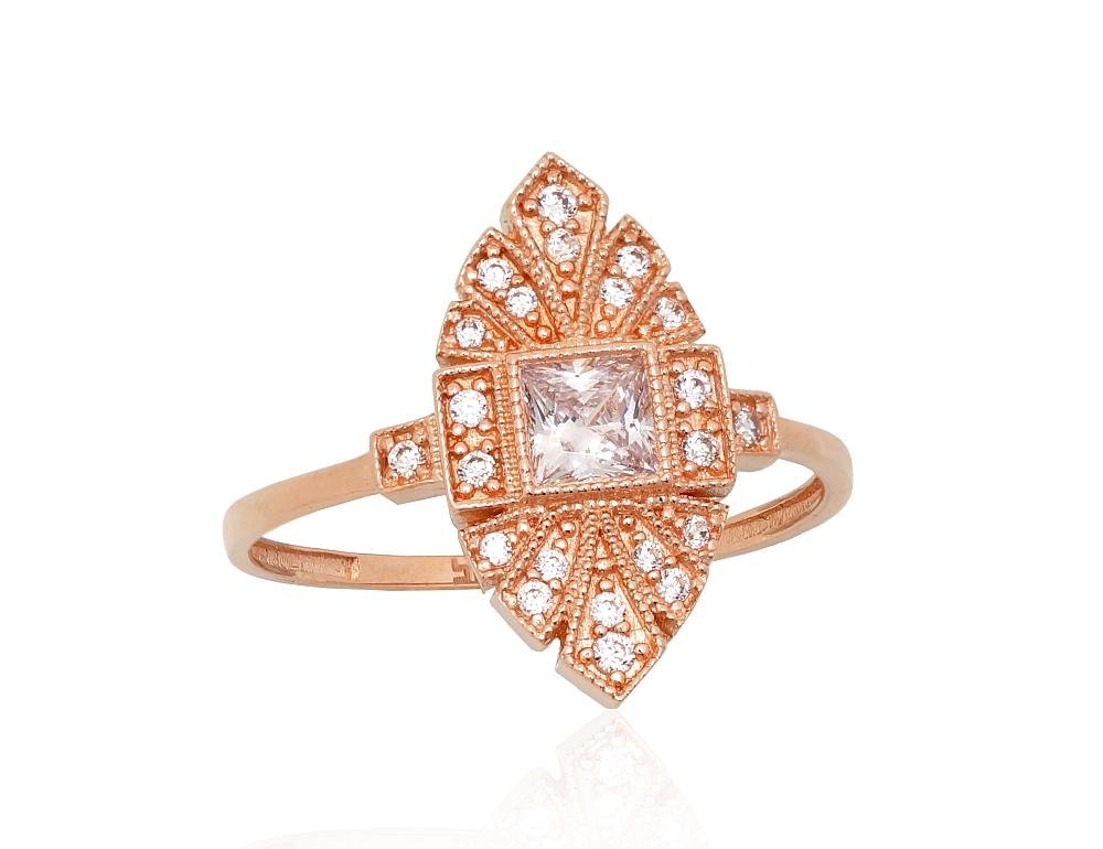 Gold ring with Zirkons