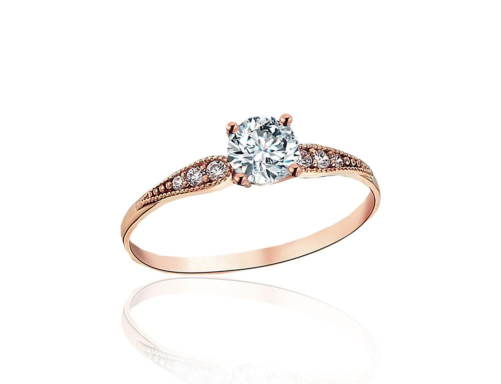 Gold ring with Zirkons