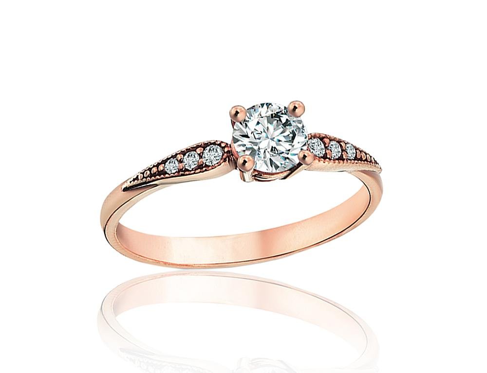 Gold ring with Zirkons
