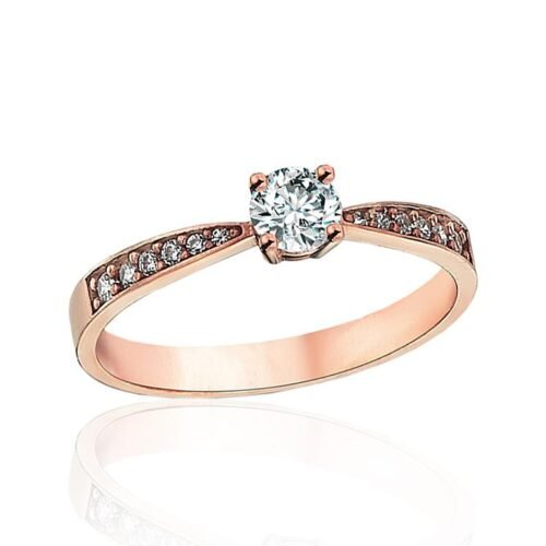 Gold ring with Zirkons