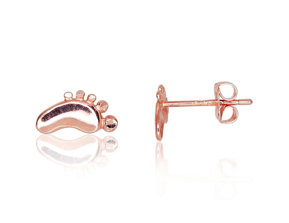 Gold classic studs earrings