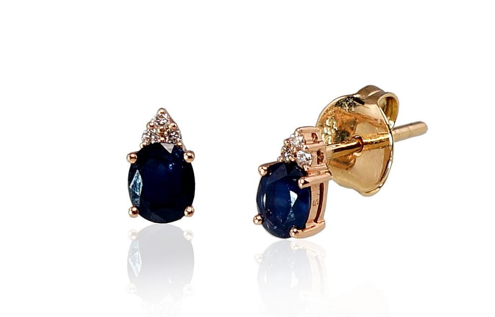 Gold classic studs earrings with Diamonds , Sapphire