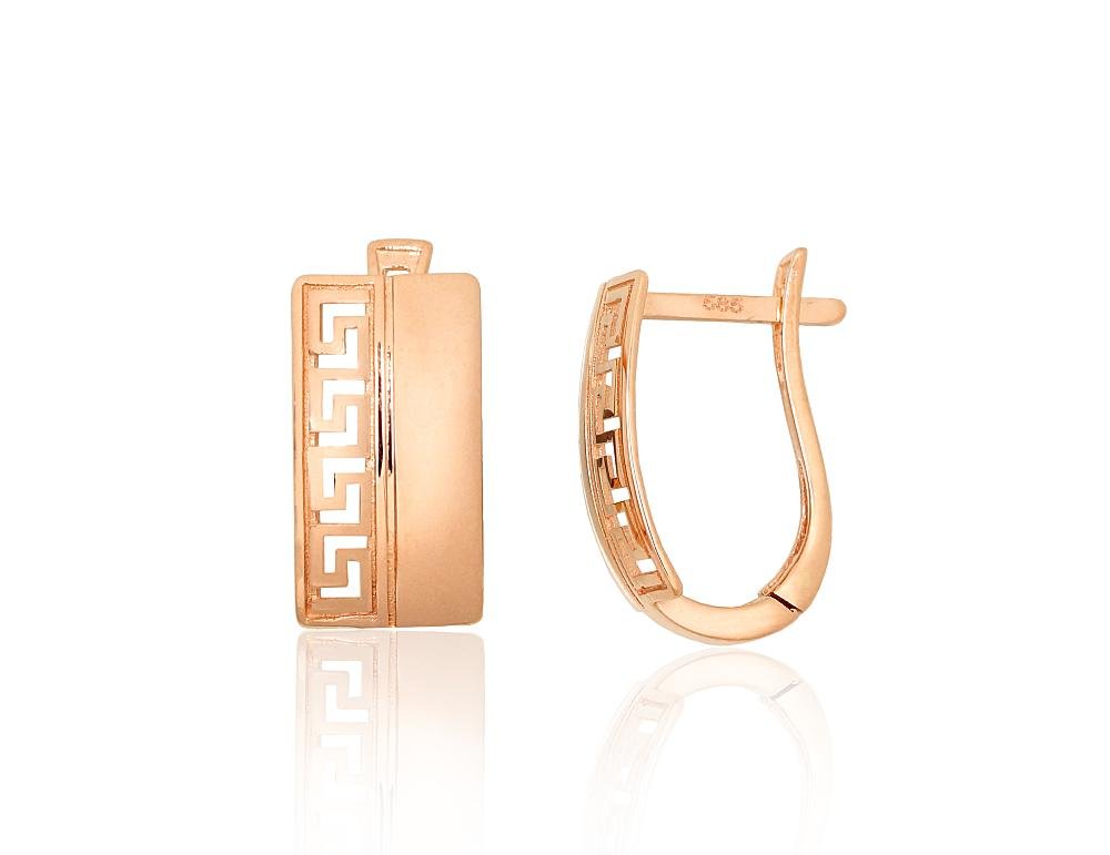 Gold earrings with 'english' lock