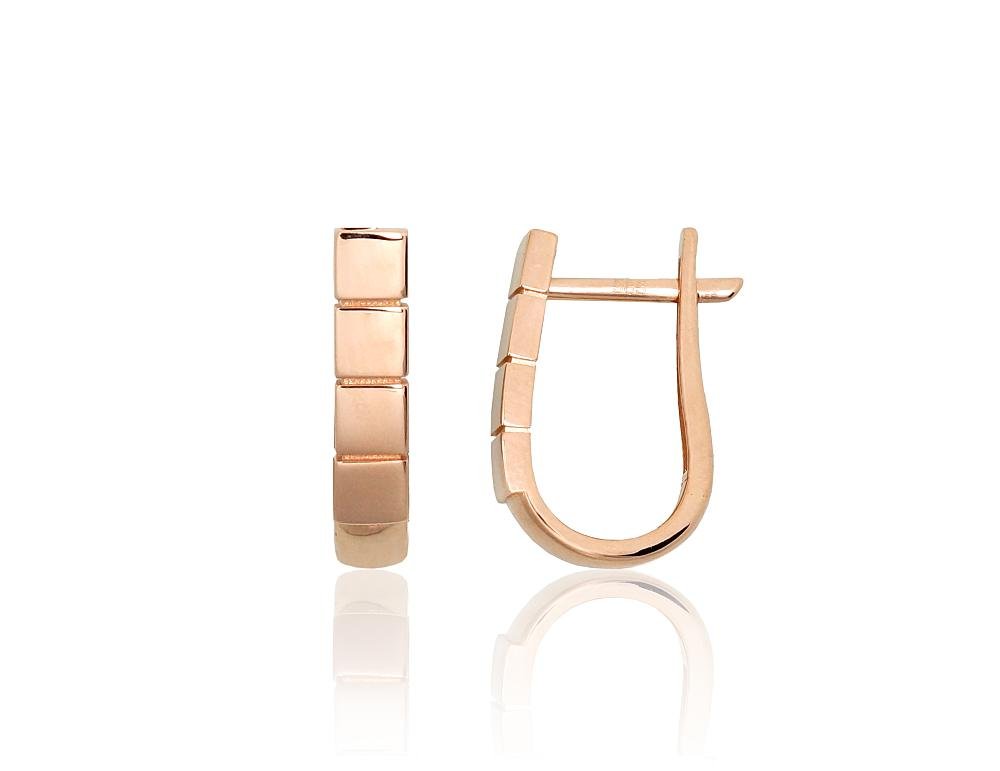 Gold earrings with 'english' lock