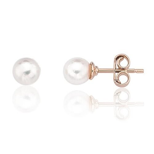 Gold classic studs earrings with Fresh-water Pearl