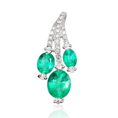 Gold pendant with Diamonds , Emerald
